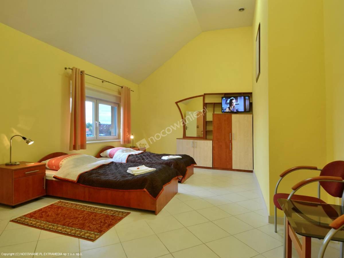 Villa Paradiso Вроцлав Екстериор снимка