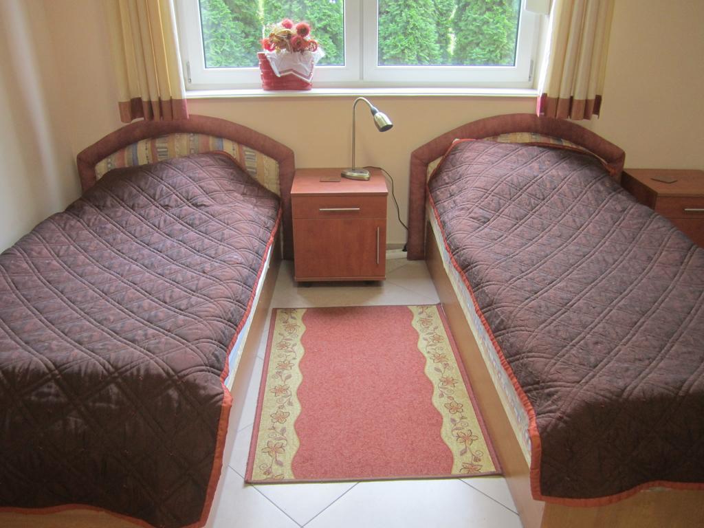 Villa Paradiso Вроцлав Екстериор снимка