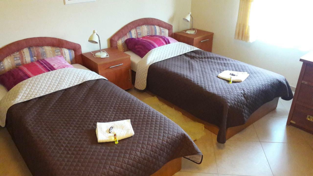 Villa Paradiso Вроцлав Екстериор снимка